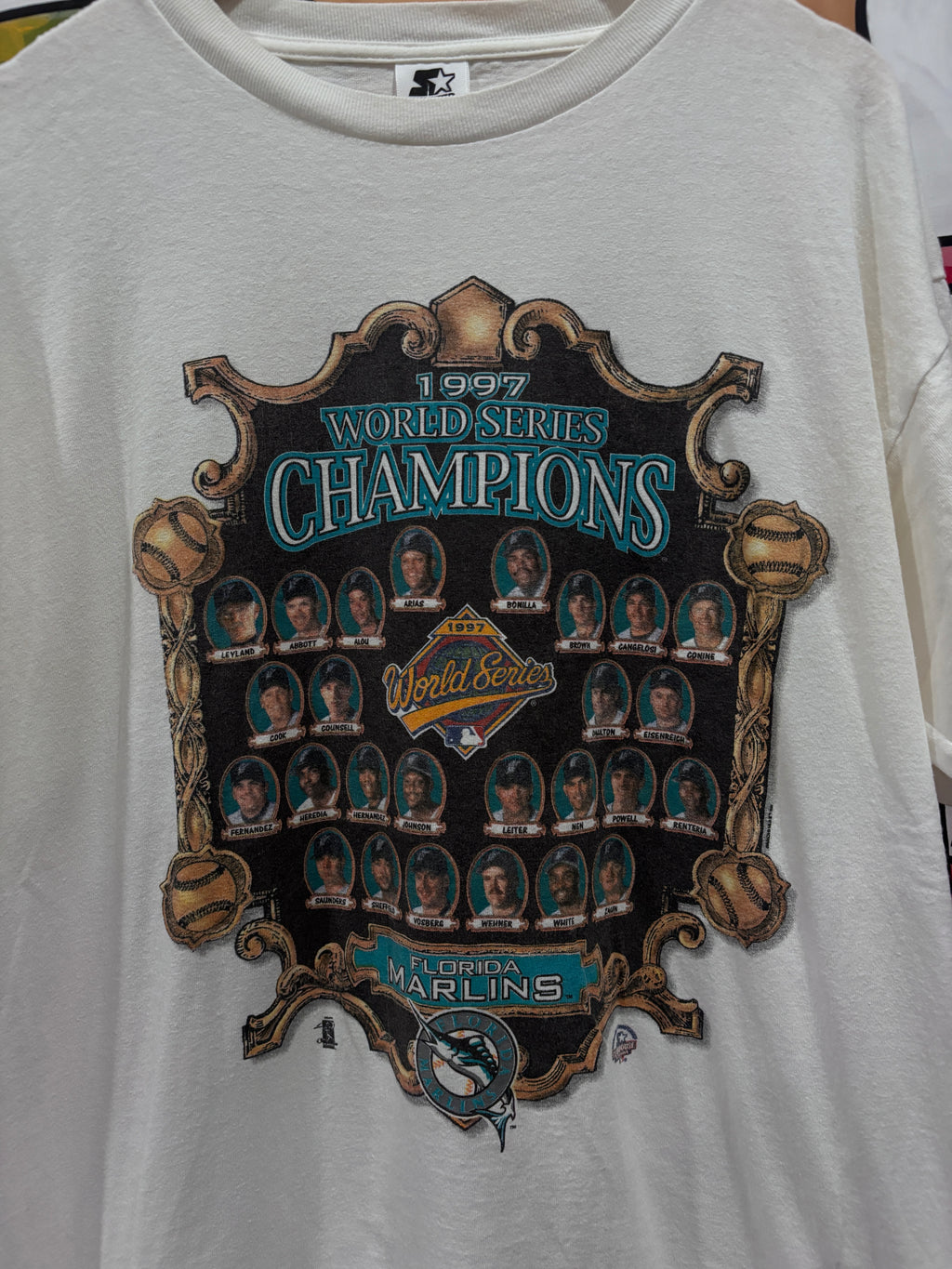 Vintage 1997 Florida Marlins Starer Roster T shirt
