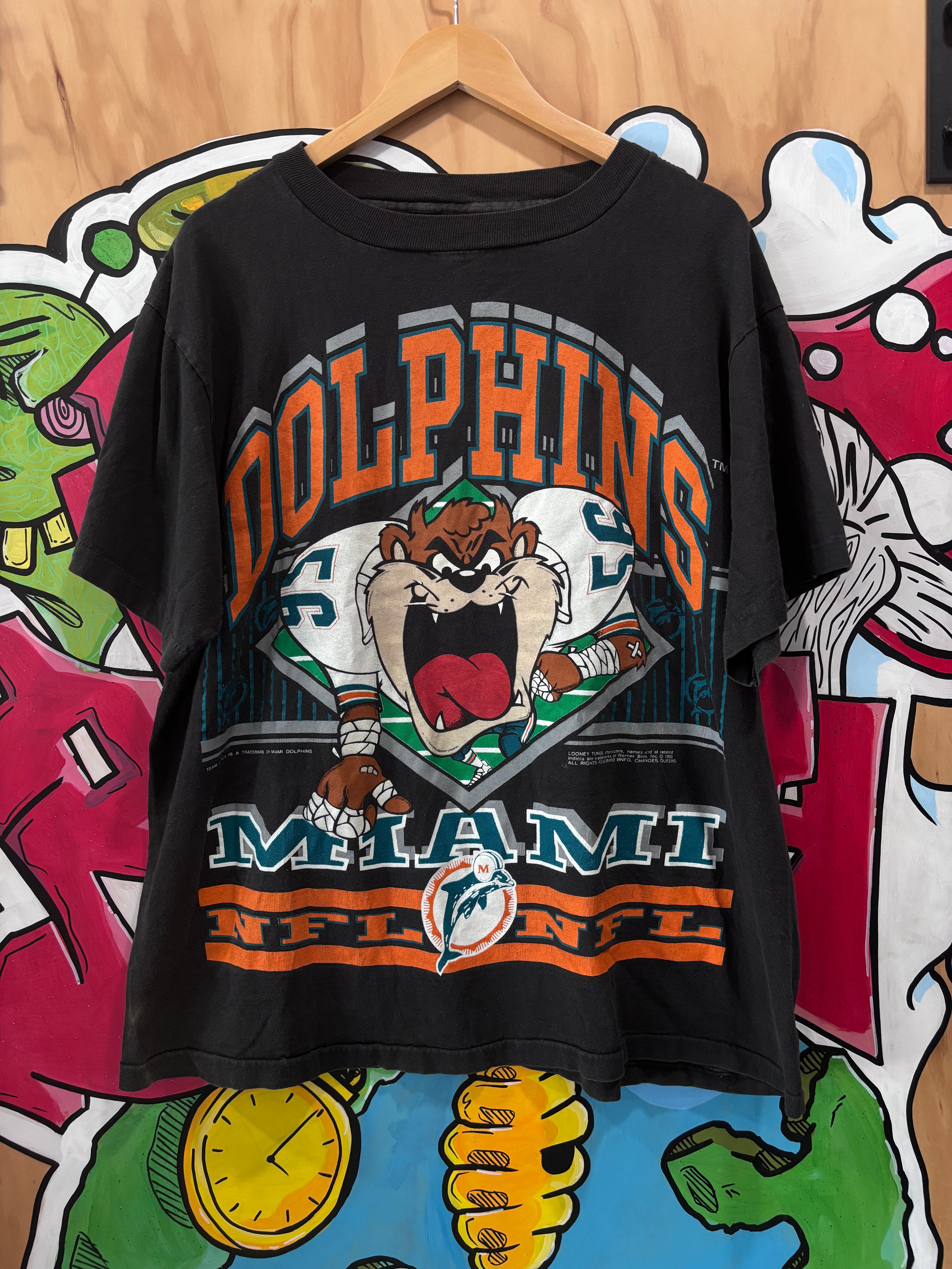 Vintage 1992 Miami Dolphins
Looney Tunes Taz NFL T-Shirt
